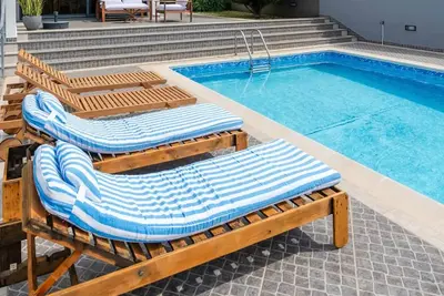 Image de Luxury Haven: Heated Pool, Ac & Sun \n