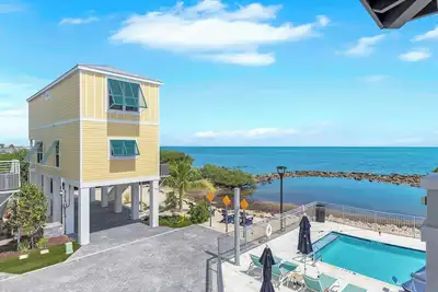 Image de 2Bed 2 bath Home with ocean views, in a pet friendly resort,