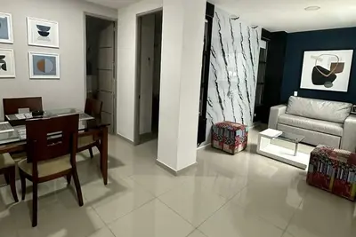 Image de Modern One Bedroom Apartment, with Great Location.