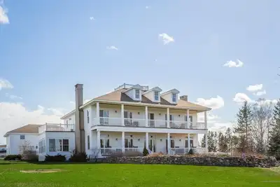 Image de Estate Coastal Vacation Home