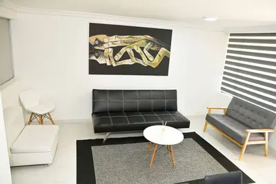 Image de Confortable Casa Cerca al Club El Rodeo, al Centro Comercial Arkadia