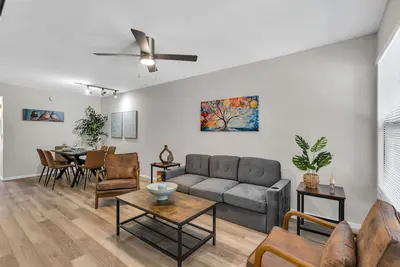 Image de Gorgeous Full Apt 2br/2bath W/Heated Pool, Spa & Gym