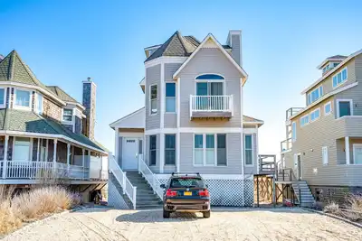 Image de Dune Rd Oceanfront 4br West Hampton Dunes