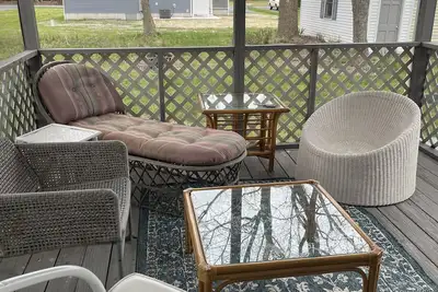 Image de Family-friendly Cottage by the Canal, easy 2-miles to beach. Pet friendly!