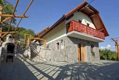 Image de Vineyard Cottage Luštek, Novo mesto, Slovenia