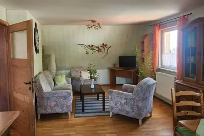 Image de GroĂźzĂĽgige Ferienwohnung in Direkter Lage des Historischen Ortskerns