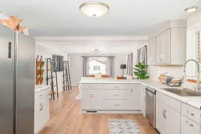 Image de -Oneida Street Oasis Sleeps 6