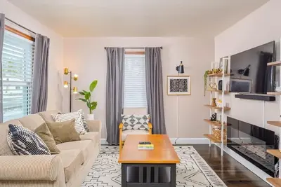 Image de -Graceland Getaway - sleeps 6