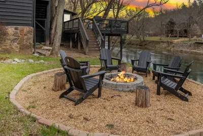 Image de *Tranquility on the Toccoa* Omg~RiverFront~Games