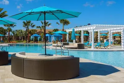 Image de Modern cozy 5br Vacation Townhouse close to Disney Land