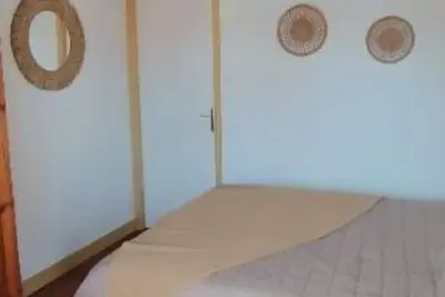 Image de Charmante petite maison atypique en bord de mer
