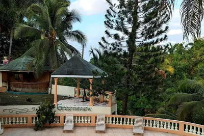 Image de Chateau's Tranquil Apartments