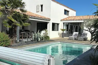Image de La Villa Rosée Saint Pierre d'Oléron Piscine chauffée
