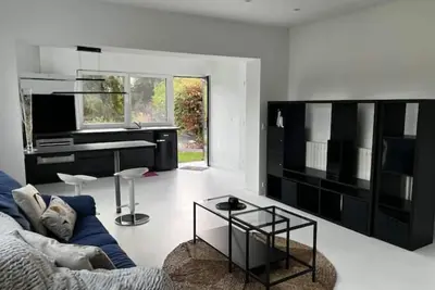 Image de Charmant logement contemporain très lumineux