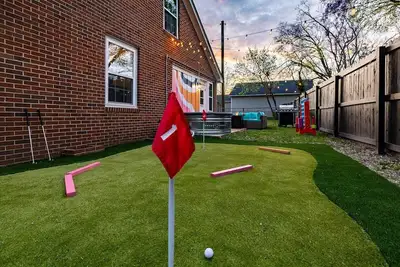 Image de Pool | 2 King Beds | Golf | Games | Rv Parking