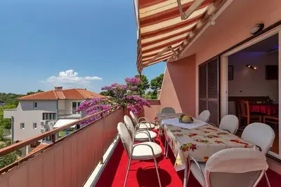 Image de 4Bedrooms•FreeParking•BigBalcony•Apt Bugenvilija