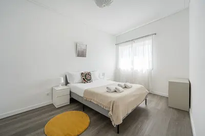 Image de GuestReady - Un moment ensoleillé à Porto