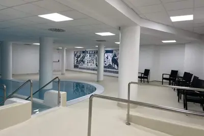 Image de 80m du centre station, 1er étage, vue pistes de ski, piscine, balcon, télévision, casier à ski, 36m²