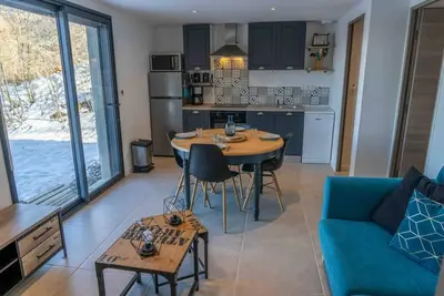 Image de Télévision, casier à ski, 51m², Les Orres