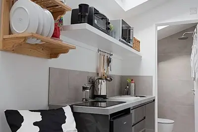 Image de Comfortable Luxe Micro Apartment