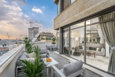 Image de Unique Mini Penthouse In The Heart Of Jerusalem
