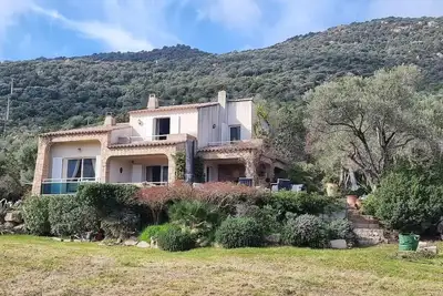 Image de Maison pieds dans l'eau, accès direct plage, Cala di Cigliu, Corse du sud