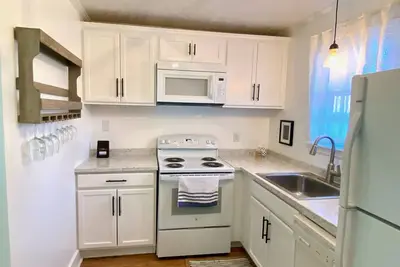 Beautiful Cottage Close to Augusta University and Medical Complex