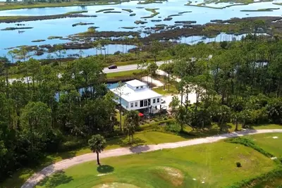 Image de Sunset Views, On-site Catch & Release Fishing!