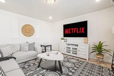 Image de Lux 5br Retreat with Pool & Game Room Wonderland