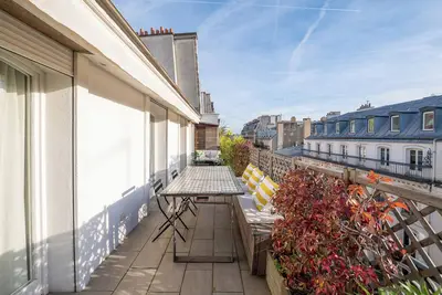 Image de Amazing Terrasse View 2 Bd Apartment - République