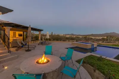 Image de Casita 22 is an exquisite luxury villa in Diamante Cabo San Lucas