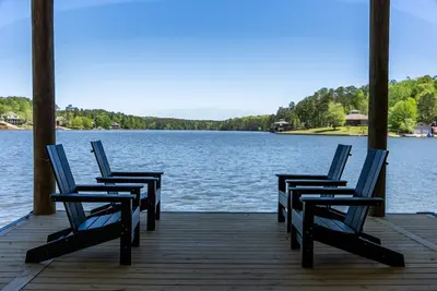 Image de Lakeside Cottage in the Treetops - 2 bedrooms with amazing view
