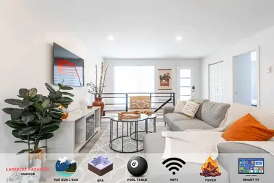 Image de Vue sur Lac | Spa | Billard | Wifi | Foyer | Smart Tv |5 Chambres | Lits King |