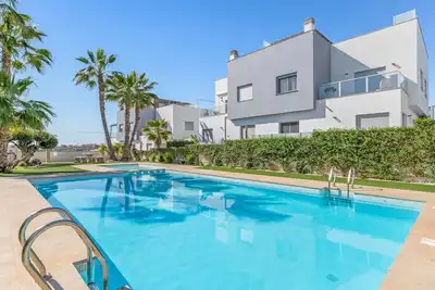 Image de Villa 'Marinamed Residential Seaview' avec vue sur la mer, Wi-Fi et climatisation