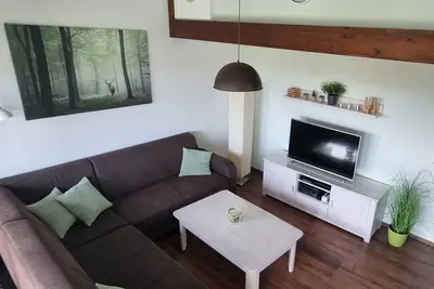 Image de Ofi-63 - Vacation home with a view of the Bernese Alps - Holiday village Ă–fingen 01