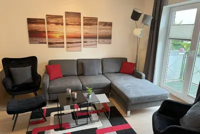 Image de Rdh-2. 08, 5 Pers. , ca. 50 qm - Seepark Burhave / Reetdachhaus 3