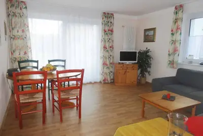 Image de Ferienwohnung Kastanie 3 - Kastanienallee Zwischen Zentrum und SeebrĂĽcke
