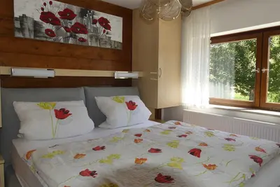 Image de Dreibettzimmer 2 Ohne Balkon - Pension Holzerstube