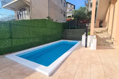 Image de Luxurious Villa with private pool and Hot Tub close to centre of Trogir