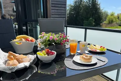 Koje Boddenbrise, Deutschland