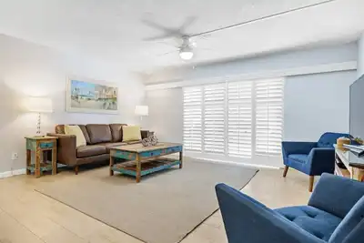 Image de Cocoa Beach Club-Beachfront Condo