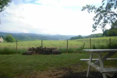 Image de Gîte 8 à 12 personnes Champagnac ( Cantal )