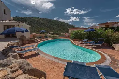 Image de Appartement de vacances avec piscine et air conditionné