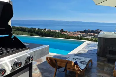 Image de Home Nikola swimming pool(heat)/jacuzzi/sea view