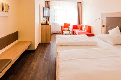 Image de Comfort Dreibettzimmer - Hotel An der Linah