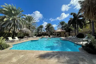 Image de Brand New Condo at Gold Coast Aruba, Minutes to the beaches! !