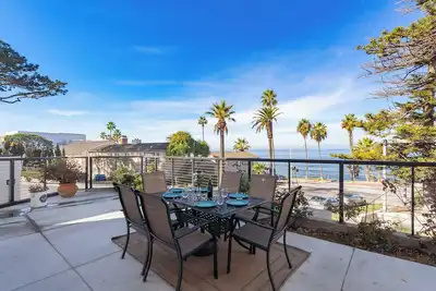 Image de Huge Outdoor Space/Steps to Beach & Wedding Bowl