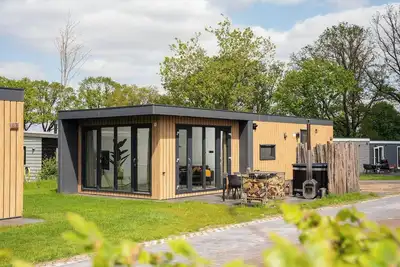 Image de Oak Lodge with hot tub I 4 people