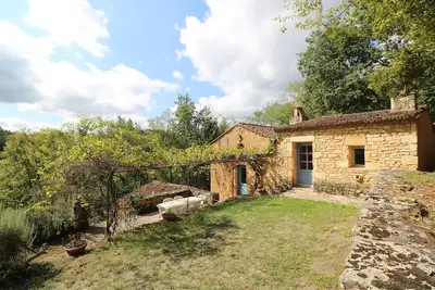 Image de Charming stone cottage with private pool in a calm and green setting