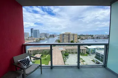 Image de Resort Studio at Miami Beach w/Beach Service
